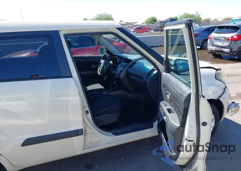 2013 Kia Soul + из США, поврежденный, VIN KNDJT2A67D7772809